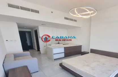 Apartment - 1 Bathroom for rent in O2 Tower - Jumeirah Village Circle - Dubai