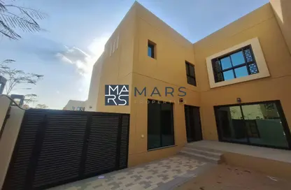 Townhouse - 3 Bedrooms - 4 Bathrooms for rent in Sharjah Sustainable City - Sharjah