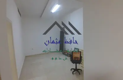 Apartment - 1 Bedroom - 1 Bathroom for rent in Between Two Bridges - Abu Dhabi