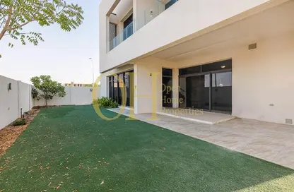 Villa - 4 Bedrooms - 5 Bathrooms for rent in West Yas - Yas Island - Abu Dhabi