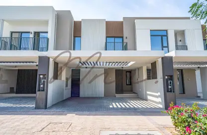 Villa - 3 Bedrooms - 4 Bathrooms for rent in Greenviews 2 - EMAAR South - Dubai South (Dubai World Central) - Dubai