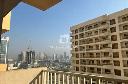 Apartment - 3 Bedrooms - 4 Bathrooms for sale in Centrium Tower 4 - Centrium Towers - Dubai Production City (IMPZ) - Dubai