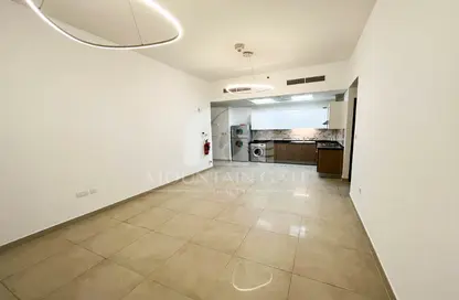 Empty Room image for: Apartment - 1 Bedroom - 2 Bathrooms for sale in Azizi Farishta - Al Furjan - Dubai, Image 1