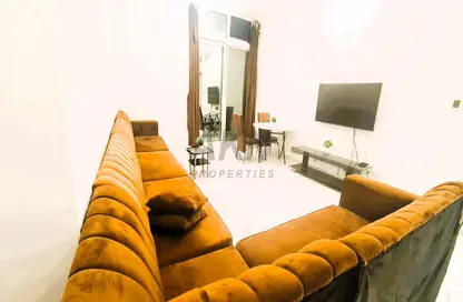 Apartment - 2 Bedrooms - 2 Bathrooms for rent in Oasis Tower - Al Rashidiya 1 - Al Rashidiya - Ajman