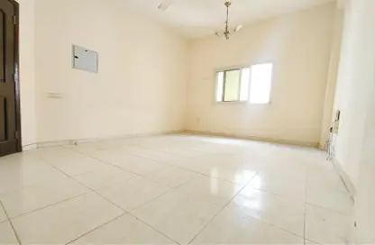 Apartment - 1 Bedroom - 1 Bathroom for rent in Muwaileh 29 Building - Muwaileh - Sharjah