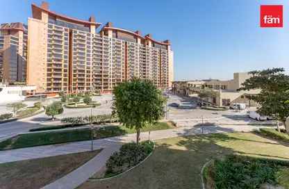 Apartment - 1 Bedroom - 2 Bathrooms for rent in Al Das - Shoreline Apartments - Palm Jumeirah - Dubai