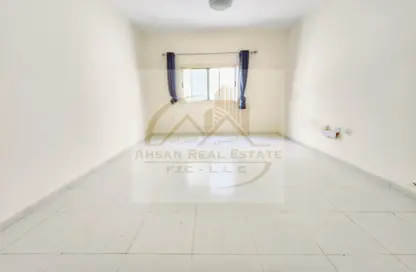 Apartment - 1 Bathroom for rent in Muwaileh 29 Building - Muwaileh - Sharjah