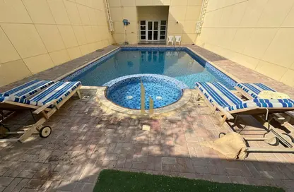 Villa - 5 Bedrooms - 5 Bathrooms for rent in Umm Suqeim 1 Villas - Umm Suqeim 1 - Umm Suqeim - Dubai