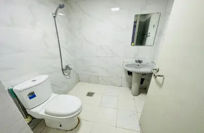 Bathroom image for: Villa - 1 Bathroom for rent in Al Rawda Arjaan By Rotana - Al Wahda - Abu Dhabi, Image 1