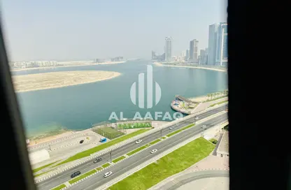 Apartment - 3 Bedrooms - 4 Bathrooms for rent in Beach Tower 2 - Al Khan Lagoon - Al Khan - Sharjah