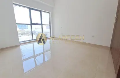 Apartment - 1 Bedroom - 2 Bathrooms for rent in Al Naim Residence - Jumeirah Village Circle - Dubai