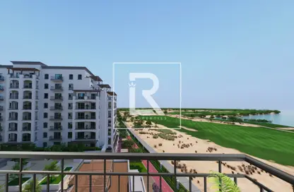 Apartment - 2 Bedrooms - 3 Bathrooms for sale in Views B - Yas Golf Collection - Yas Island - Abu Dhabi