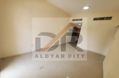 Apartment - 2 Bedrooms - 1 Bathroom for rent in Al Rashidiya Towers - Al Rashidiya - Ajman Downtown - Ajman