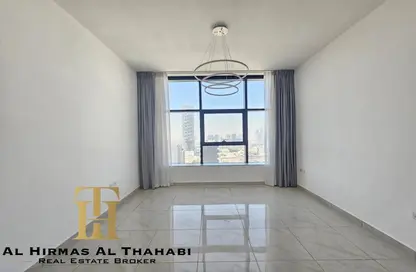 Apartment - 1 Bathroom for sale in The Square Tower - Jumeirah Village Circle - Dubai