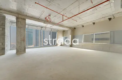 Office Space - Studio - 1 Bathroom for sale in Iris Bay - Business Bay - Dubai