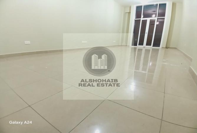 Rent in Muroor Area: Closed to al jazira club Luxury 2bhk apt 80k