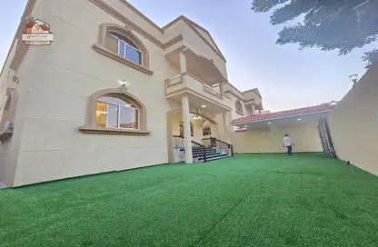 Villa - 5 Bedrooms - 7 Bathrooms for sale in Al Mowaihat 3 - Al Mowaihat - Ajman