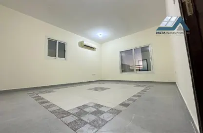 Apartment - 1 Bathroom for rent in Mohamed Bin Zayed Centre - Mohamed Bin Zayed City - Abu Dhabi