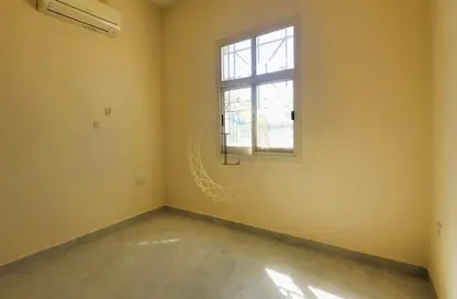 Apartment - 3 Bedrooms - 3 Bathrooms for rent in Al Manaseer - Al Ain