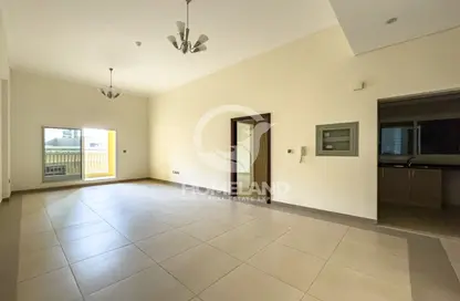 Apartment - 1 Bedroom - 2 Bathrooms for rent in Rose Palace - Arjan - Dubai