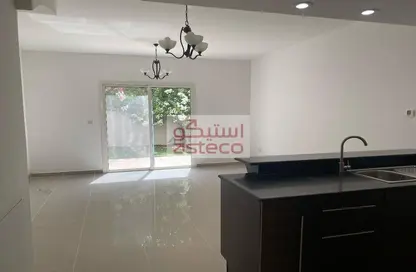 Villa - 2 Bedrooms - 3 Bathrooms for sale in Arabian Style - Al Reef Villas - Al Reef - Abu Dhabi