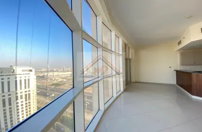 Apartment - 1 Bedroom - 2 Bathrooms for rent in Reef Residence - District 13 - Jumeirah Village Circle - Dubai