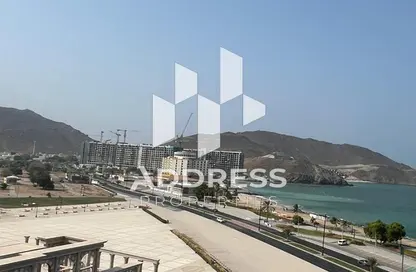 Apartment - 3 Bedrooms - 4 Bathrooms for sale in Khor Fakkan - Sharjah