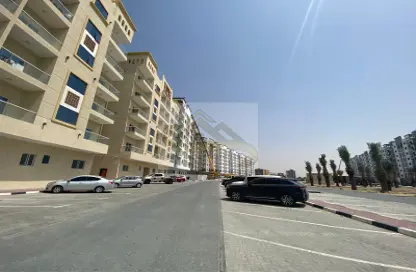 Apartment - 1 Bedroom - 2 Bathrooms for sale in Al Ameera Village - Ajman