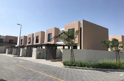 Townhouse - 3 Bedrooms - 4 Bathrooms for sale in Nasma Residence - Al Tai - Sharjah