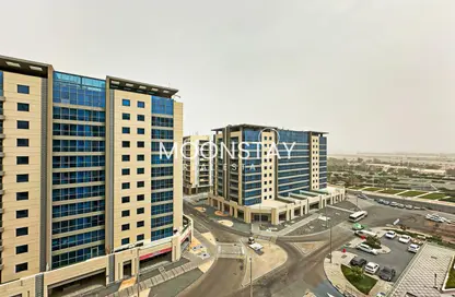 Apartment - 3 Bedrooms - 4 Bathrooms for rent in Al Faridah - Al Raha Beach - Abu Dhabi