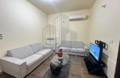 Apartment - 1 Bedroom - 1 Bathroom for rent in Khalifa City A Villas - Khalifa City A - Khalifa City - Abu Dhabi