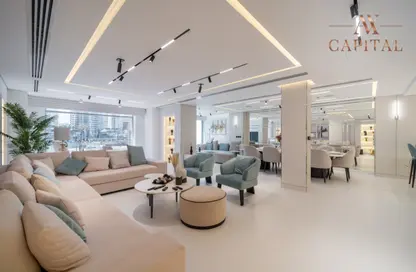 Living Room image for: Villa - 5 Bedrooms - 7 Bathrooms for rent in Al Anbar Villas - Dubai Marina - Dubai, Image 1