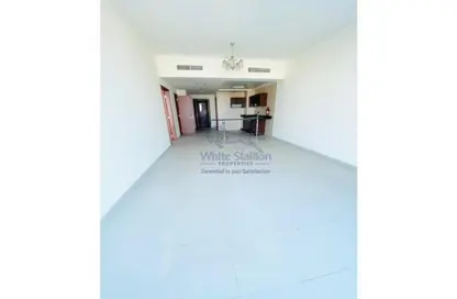 Apartment - 1 Bedroom - 2 Bathrooms for rent in Park Terrace - Dubai Silicon Oasis - Dubai