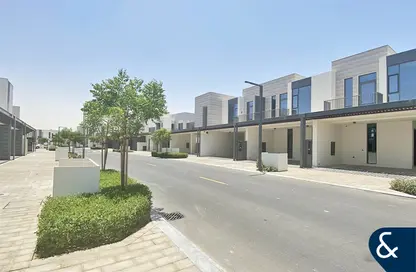 Villa - 4 Bedrooms - 4 Bathrooms for sale in Sun - Arabian Ranches 3 - Dubai