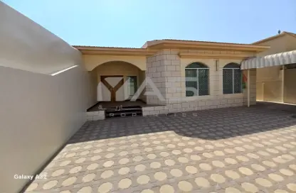 Villa - 3 Bedrooms - 3 Bathrooms for rent in Khuzam - Ras Al Khaimah