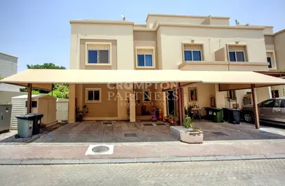 Villa - 5 Bedrooms - 6 Bathrooms for rent in Arabian Style - Al Reef Villas - Al Reef - Abu Dhabi