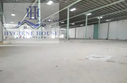 Warehouse - Studio - 3 Bathrooms for rent in Al Sajaa S - Al Sajaa - Sharjah