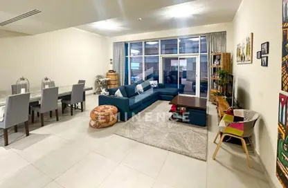 Apartment - 2 Bedrooms - 3 Bathrooms for rent in Marina Arcade Tower - Dubai Marina - Dubai