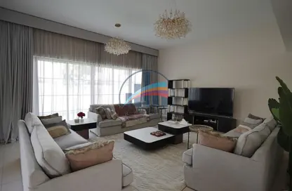 Villa - 4 Bedrooms - 6 Bathrooms for rent in Nad Al Sheba Villas - Nad Al Sheba 3 - Nad Al Sheba - Dubai