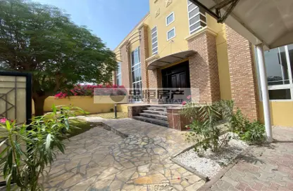 Villa - 5 Bedrooms - 6 Bathrooms for rent in Umm Suqeim 2 Villas - Umm Suqeim 2 - Umm Suqeim - Dubai