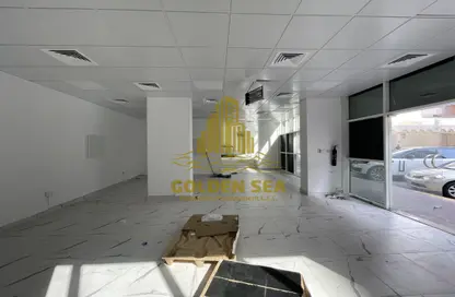 Shop - Studio - 1 Bathroom for rent in Khalidiya Centre - Cornich Al Khalidiya - Al Khalidiya - Abu Dhabi