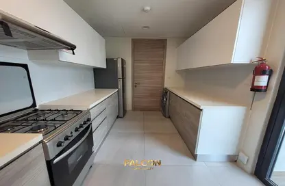 Apartment - 1 Bedroom - 2 Bathrooms for rent in SOL Bay - Business Bay - Dubai