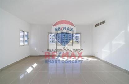 Apartment - 3 Bedrooms - 4 Bathrooms for sale in Tower 31 - Al Reef Downtown - Al Reef - Abu Dhabi