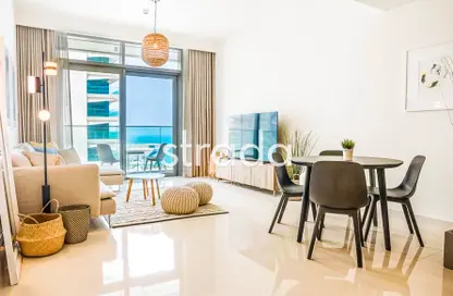 Apartment - 1 Bedroom - 2 Bathrooms for sale in Beach Vista - EMAAR Beachfront - Dubai Harbour - Dubai