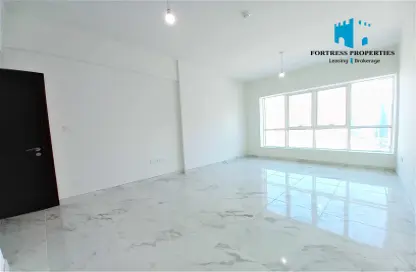 Apartment - 2 Bedrooms - 2 Bathrooms for rent in Al Ghaith Tower - Hamdan Street - Abu Dhabi