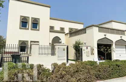 Villa - 4 Bedrooms - 5 Bathrooms for rent in Regional - Jumeirah Park - Dubai