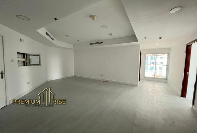 Apartment - 2 Bedrooms - 2 Bathrooms for rent in New Dubai Gate 2 - JLT Cluster A - Jumeirah Lake Towers - Dubai