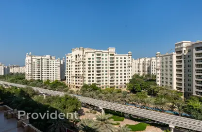 Apartment - 3 Bedrooms - 5 Bathrooms for sale in Golden Mile 5 - Golden Mile - Palm Jumeirah - Dubai