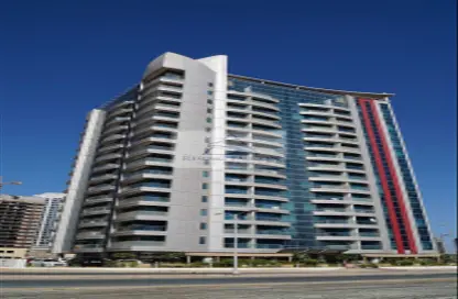 Apartment - 1 Bedroom - 2 Bathrooms for sale in Hub Canal 1 - Hub-Golf Towers - Dubai Sports City - Dubai