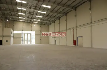 Warehouse - Studio - 1 Bathroom for rent in Phase 2 - Dubai Investment Park (DIP) - Dubai